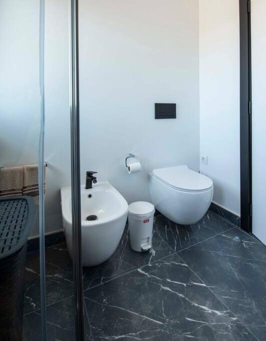 Sunset House Apartment Vila do Bispo Ngoại thất bức ảnh